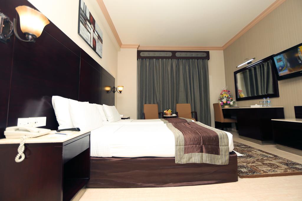 Signature Inn Al Riqqa 두바이 외부 사진