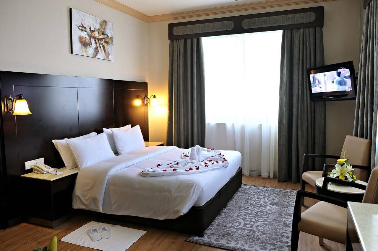 Signature Inn Al Riqqa 두바이 외부 사진